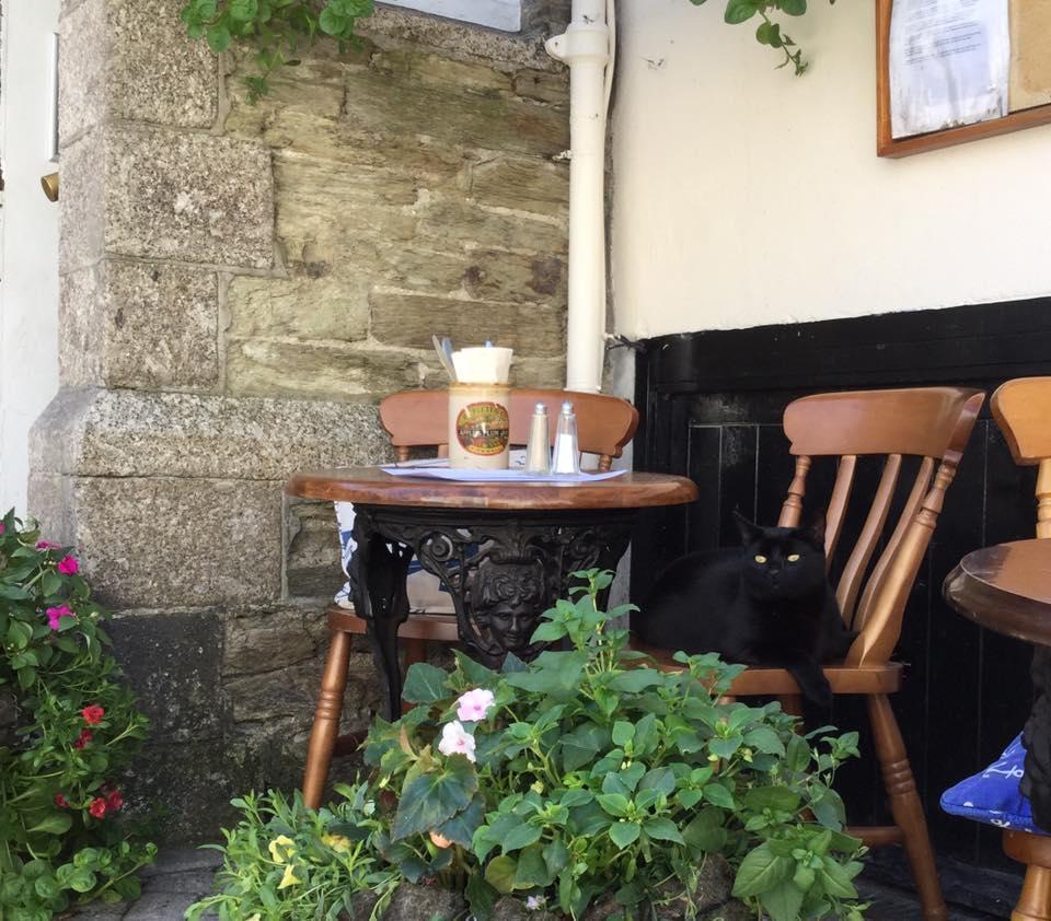 The Ship Inn Fowey Exterior photo